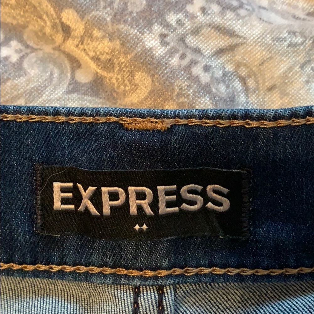 Express High Rise Shorties - Picture 4 of 4